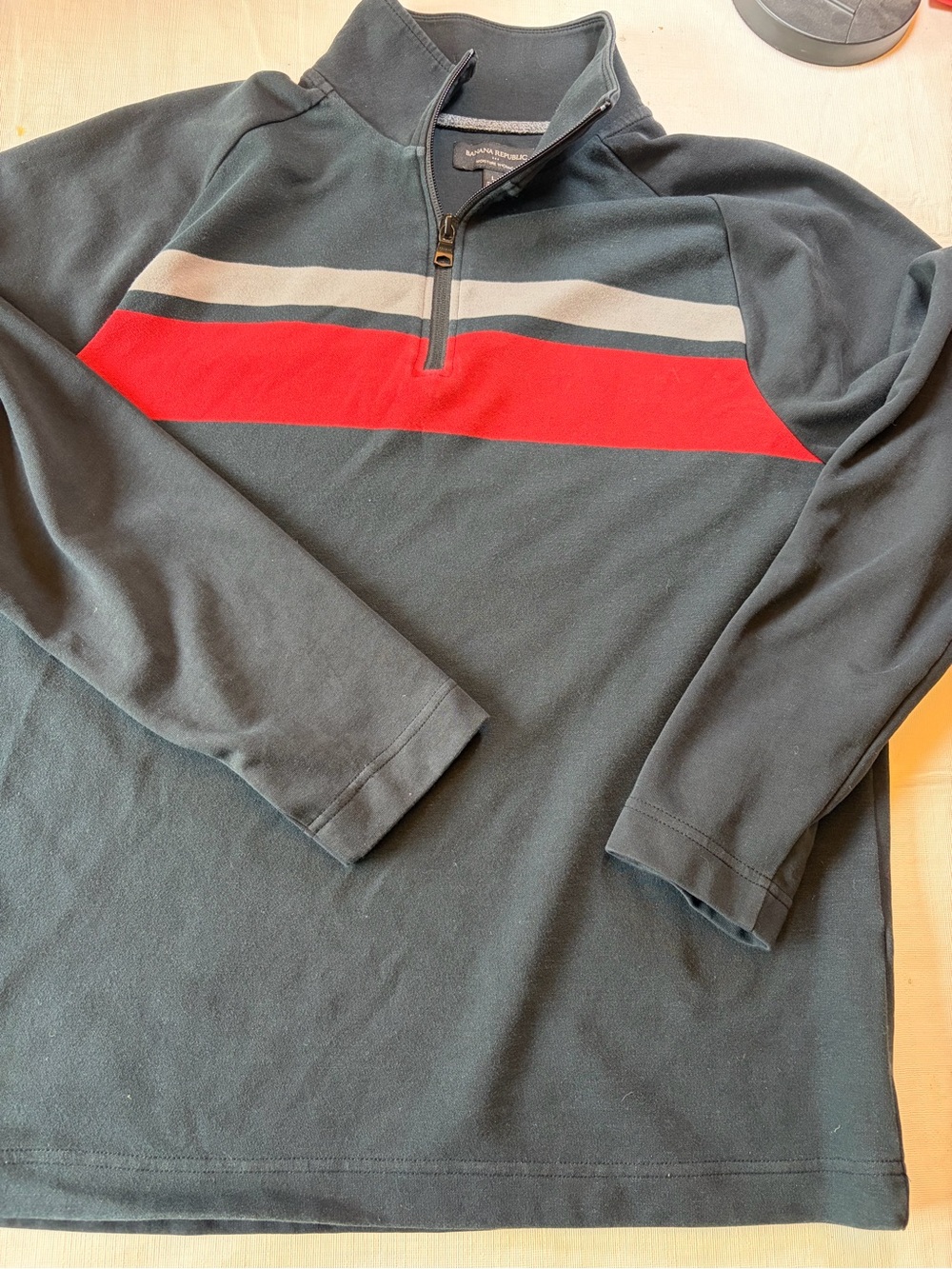 Banana Republic Men's large Quarter-Zip Pullover Sweater - Dark Gray Red Stripe